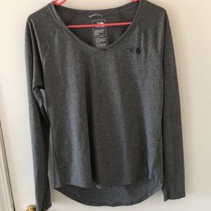 North Face Athletic Long Sleeve Workout Shirt Activewear Running Yoga Fitness